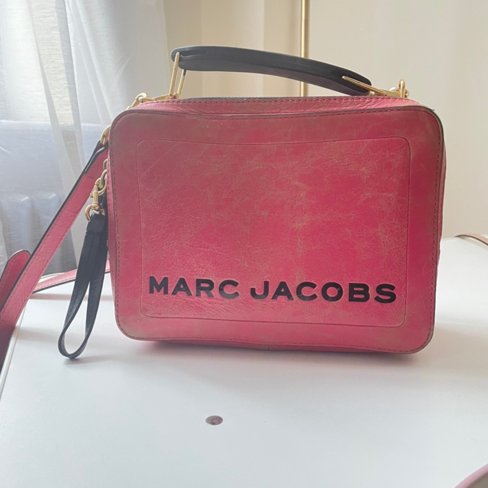 Marc Jacobs Fuschia Box Bag